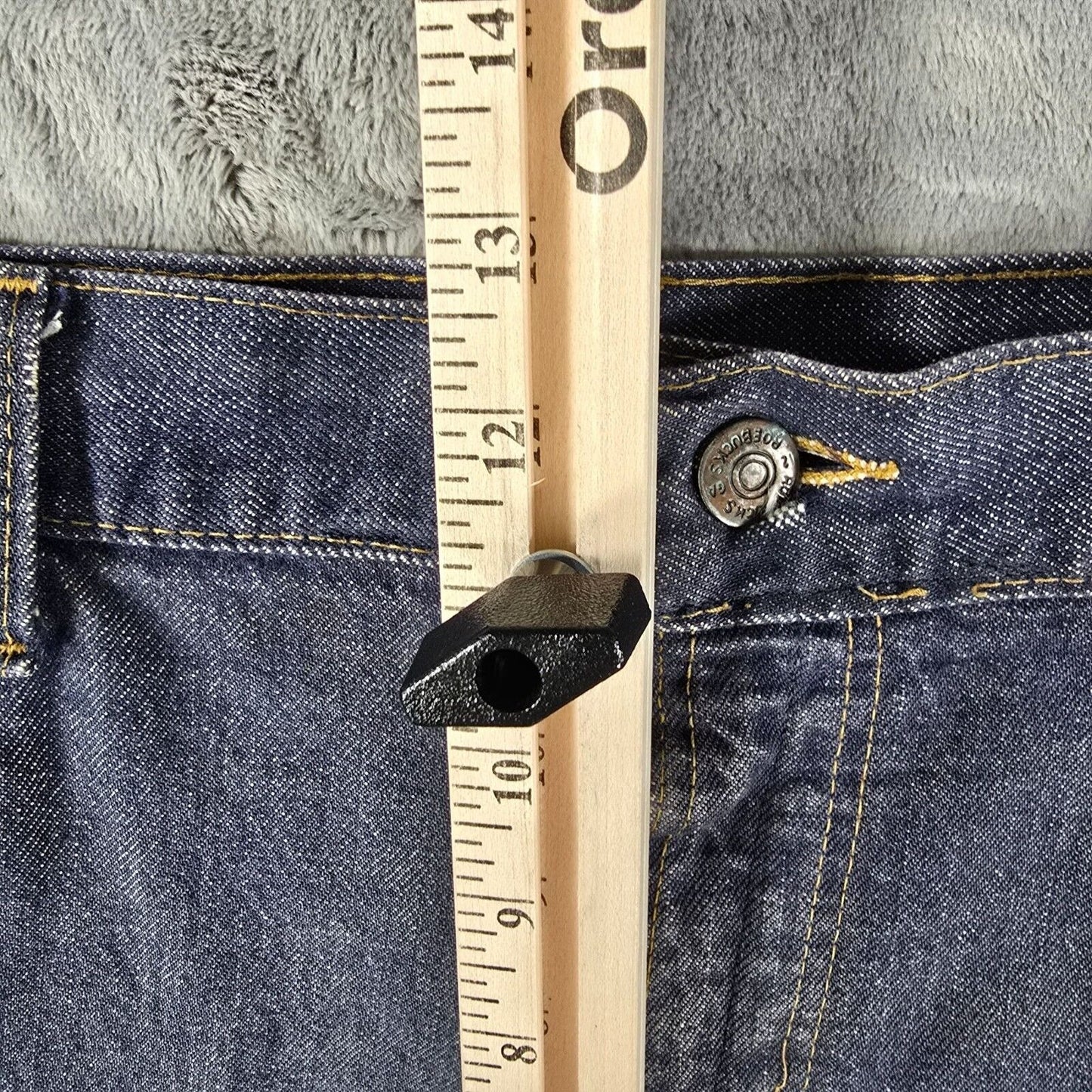 Vintage 1980s Roebucks (Sears) Distressed Mens Denim Blue Jeans (36x25)
