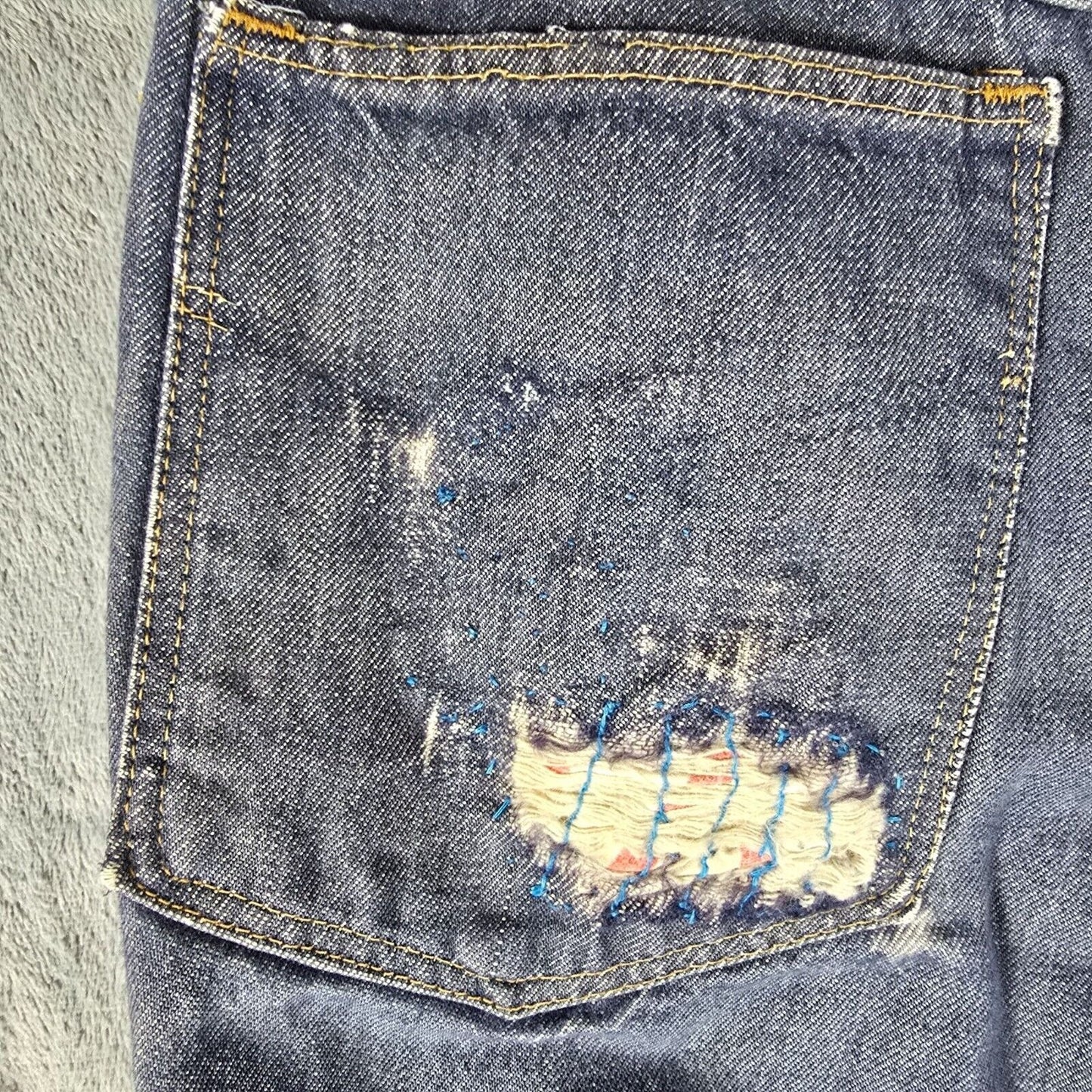 Vintage 1980s Roebucks (Sears) Distressed Mens Denim Blue Jeans (36x25)
