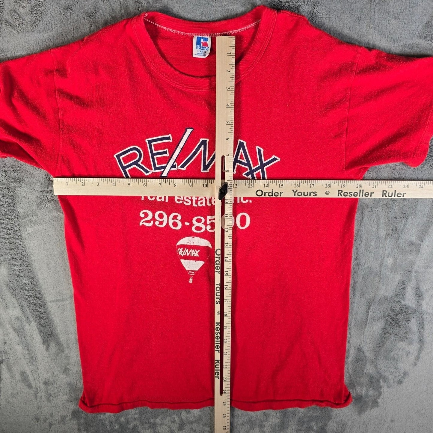 Vintage 1990s Russell Athletic RE/MAX Real Estate Single Stitch T-Shirt (M)