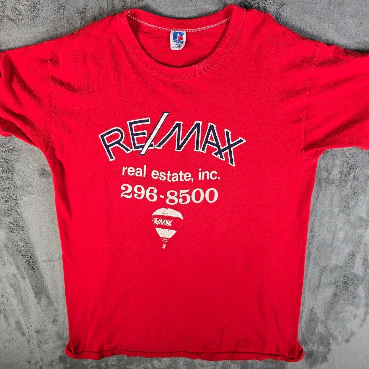 Vintage 1990s Russell Athletic RE/MAX Real Estate Single Stitch T-Shirt (M)