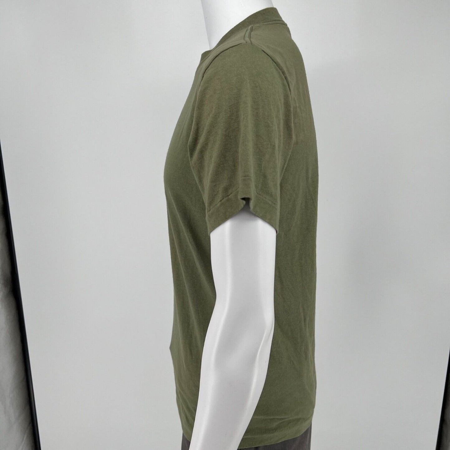 Vintage 1980s Select-T by Tee Jays Army Green Blank Single Stitch T-Shirt (M)