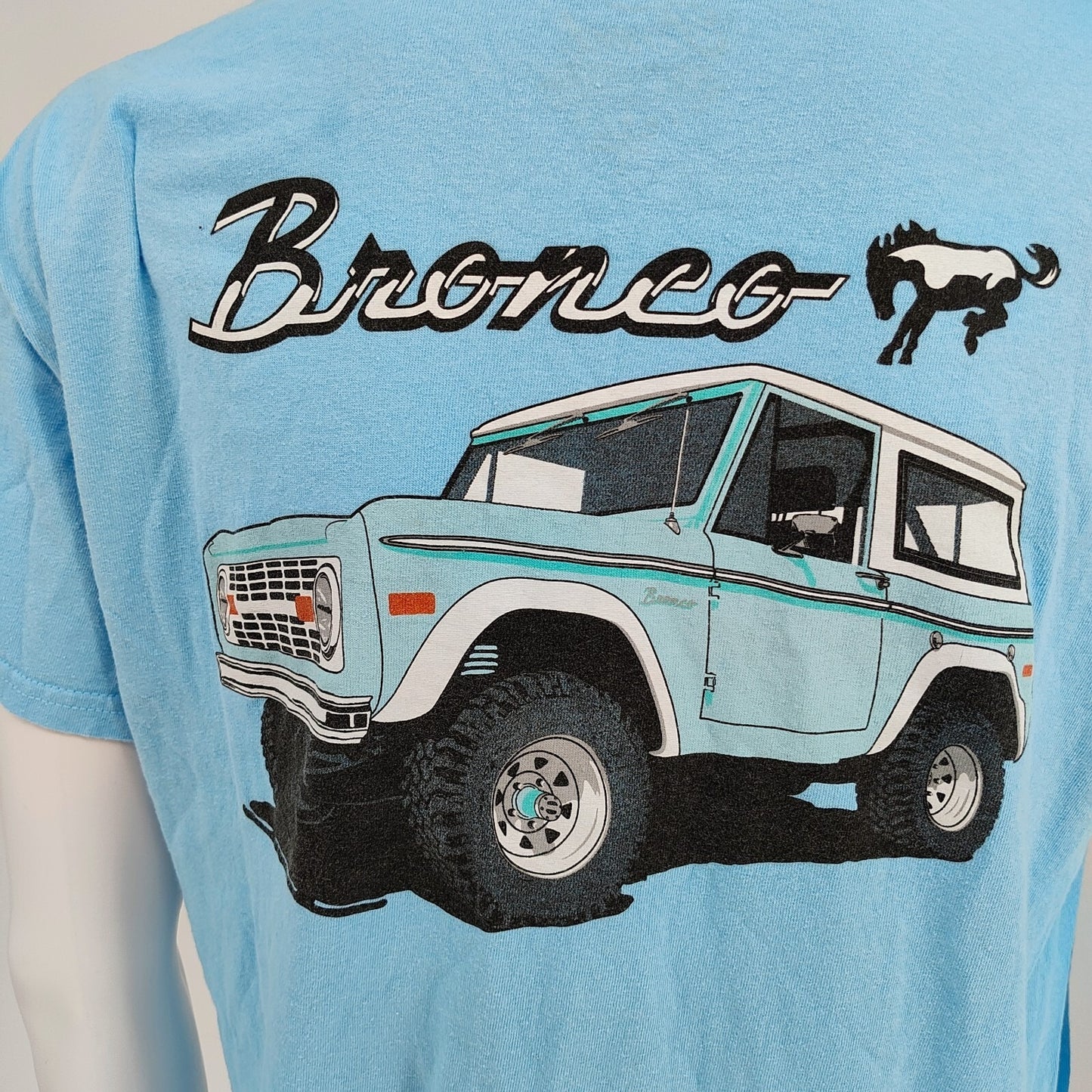 Wright & Ditson Ford Bronco Blue Graphic T-Shirt (Large) *FLAWS*