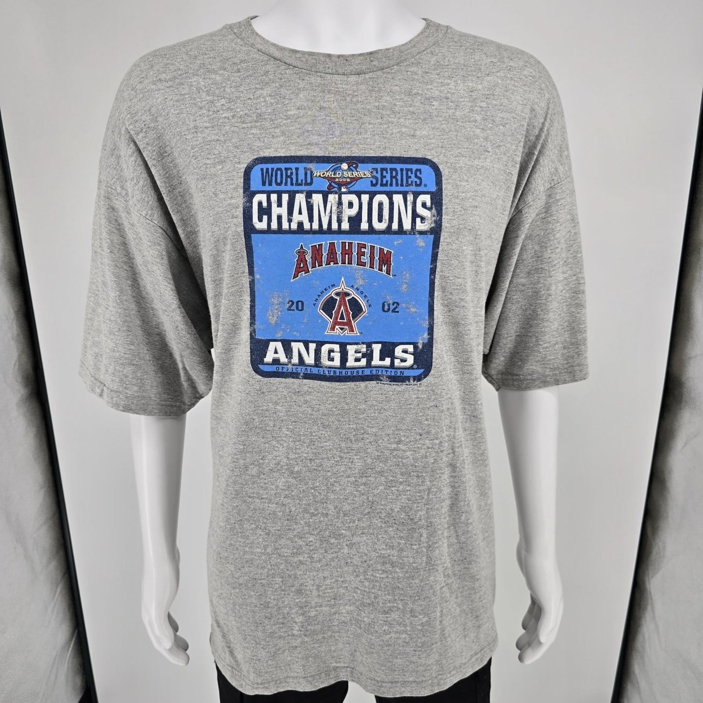 Vintage Y2K Lee Sport Anaheim Angels 2002 World Series Champions T-Shirt (2XL)