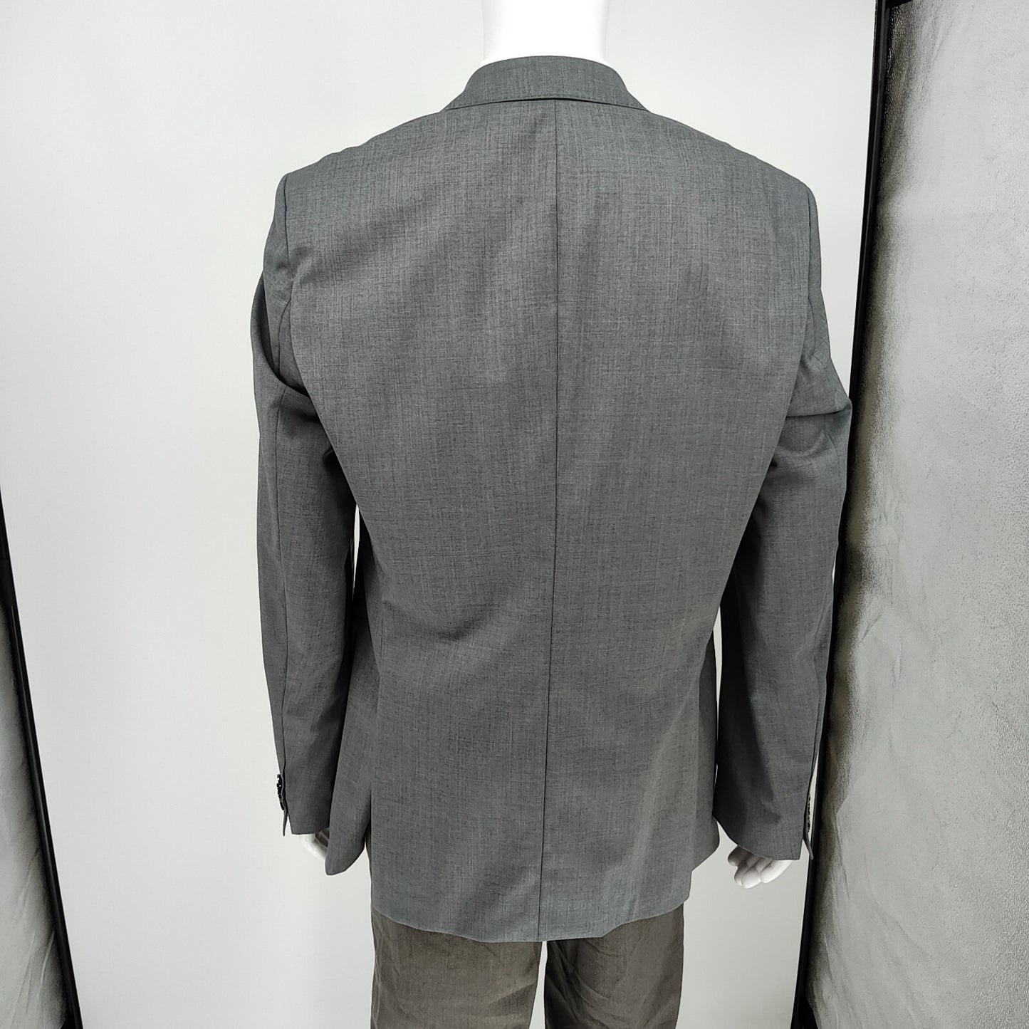 Boss Hugo Boss Gray Johnsont5/Lenon1 Johnston Lenon Suit Jacket (42L)