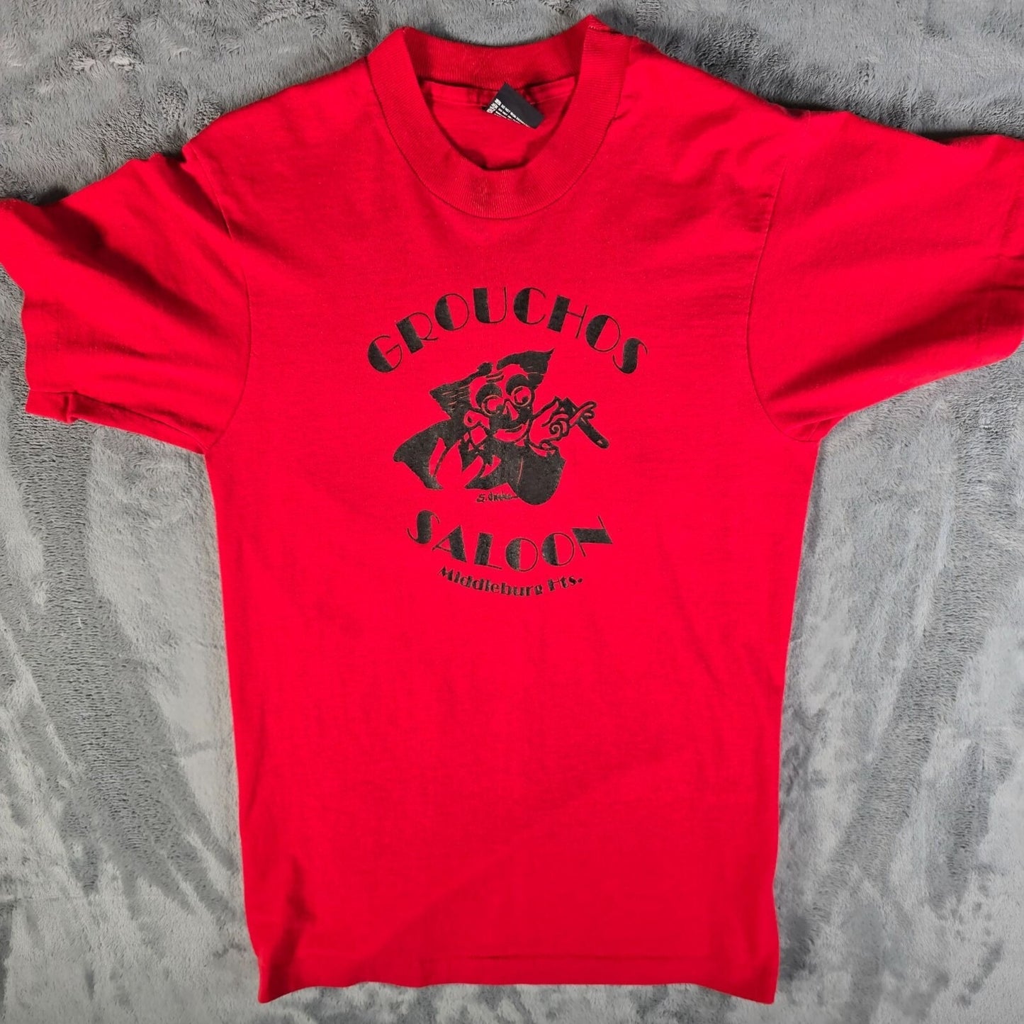 Vintage 1980s Red Groucho's Saloon Middleburg Heights Ohio #23 T-Shirt (S)