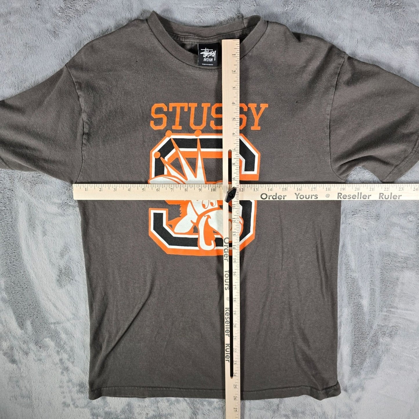 Distressed 2010s Stüssy Crowned Donkey Big A** Gear Graphic Logo T-Shirt (M)