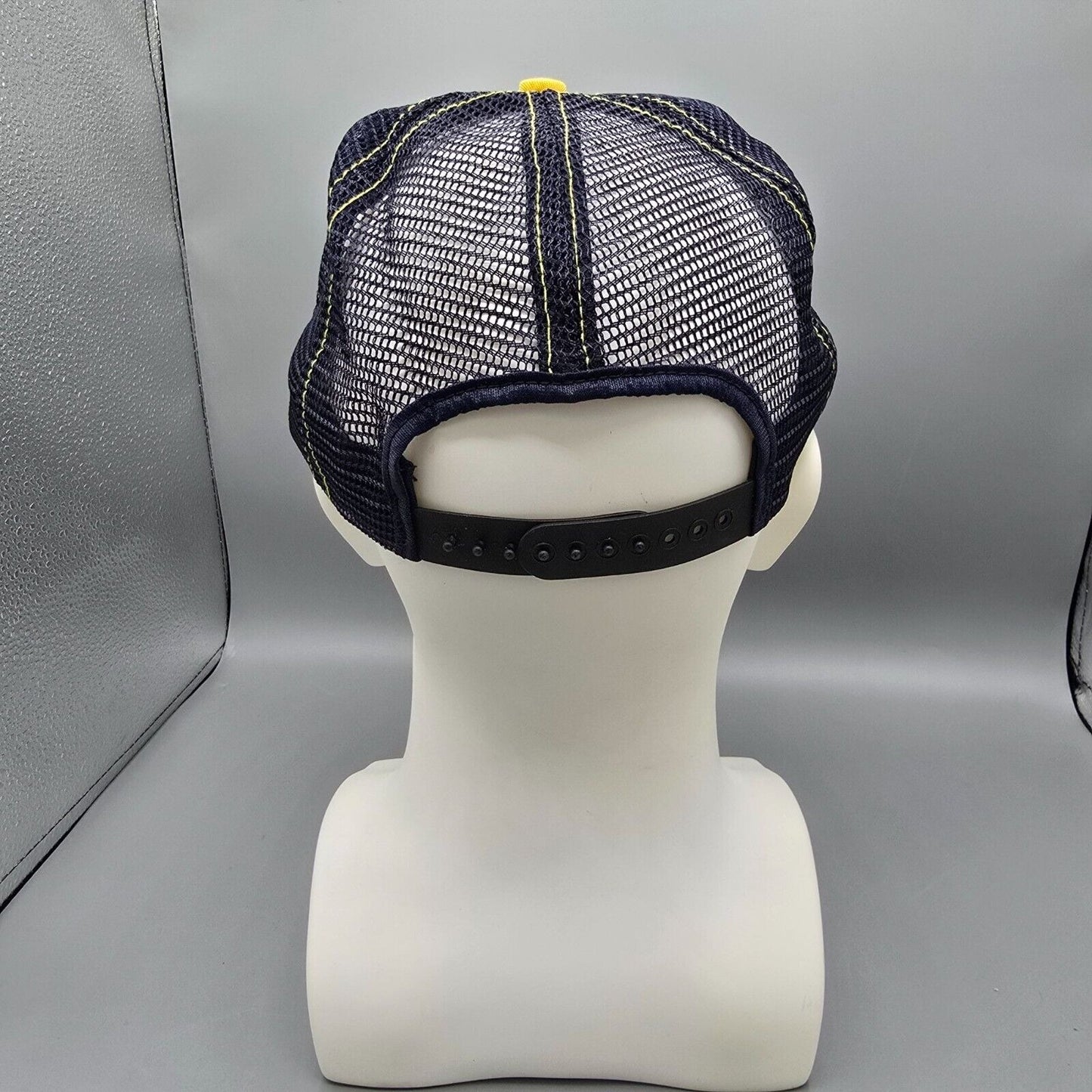 Vintage 1980s Stylemaster Made in USA Bandag Tires Patch Logo Mesh Snapback Hat