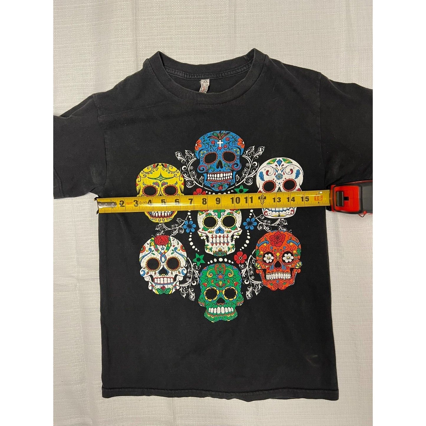 Black Lucky 7 Sugar Skull Made in Mexico Graphic T-Shirt (Small)