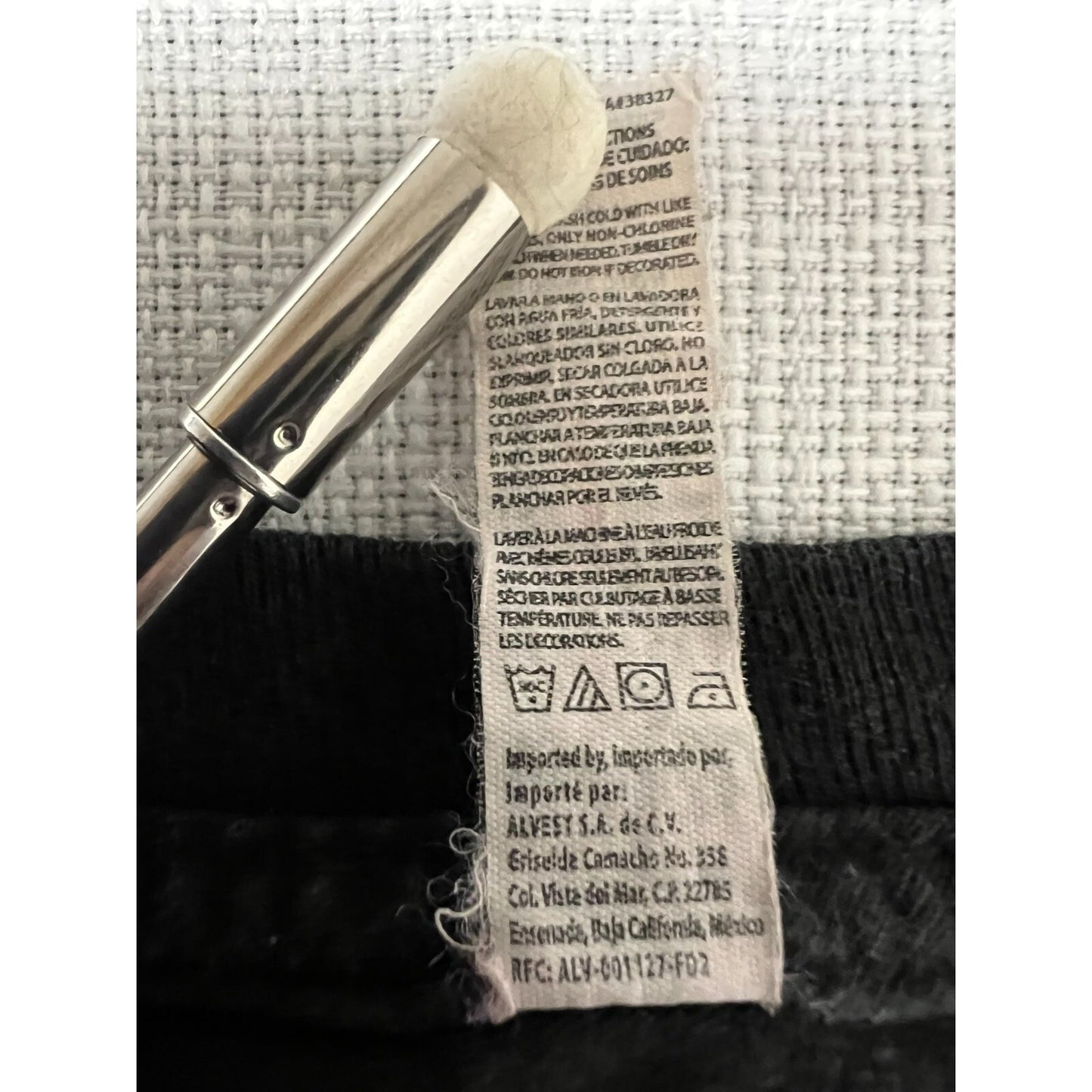 2010s Alstyle Lucky 7 Sugar Skull Made in Mexico Black Graphic T-Shirt (Small)