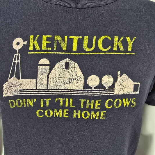 Vintage Abercrombie & Fitch Kentucky Doin' It Till the Cows Come Home T-Shirt -M