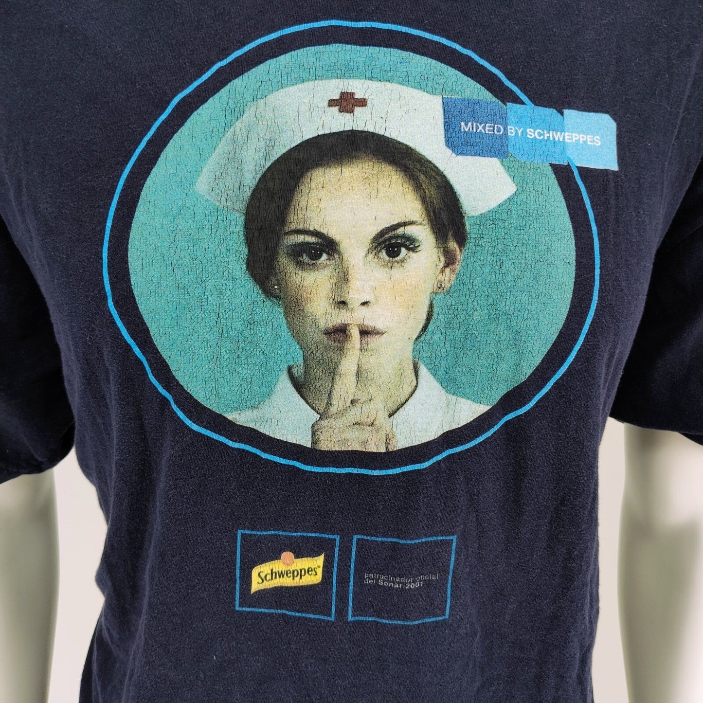 2001 Mixed by Schweppes "Patrocinador oficial del Sonar" 2001 t-shirt (XL)