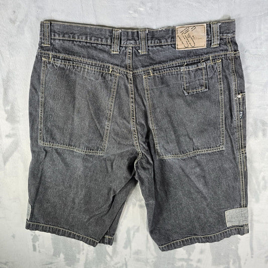 Vintage Y2K Streetwear Karl Kani Mens Baggy Black Denim Jean Shorts (38)