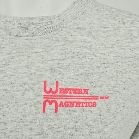 Vintage 1990s Hanes Western Magnetics Corp Rainbow Laundry #32 T-Shirt (XL)