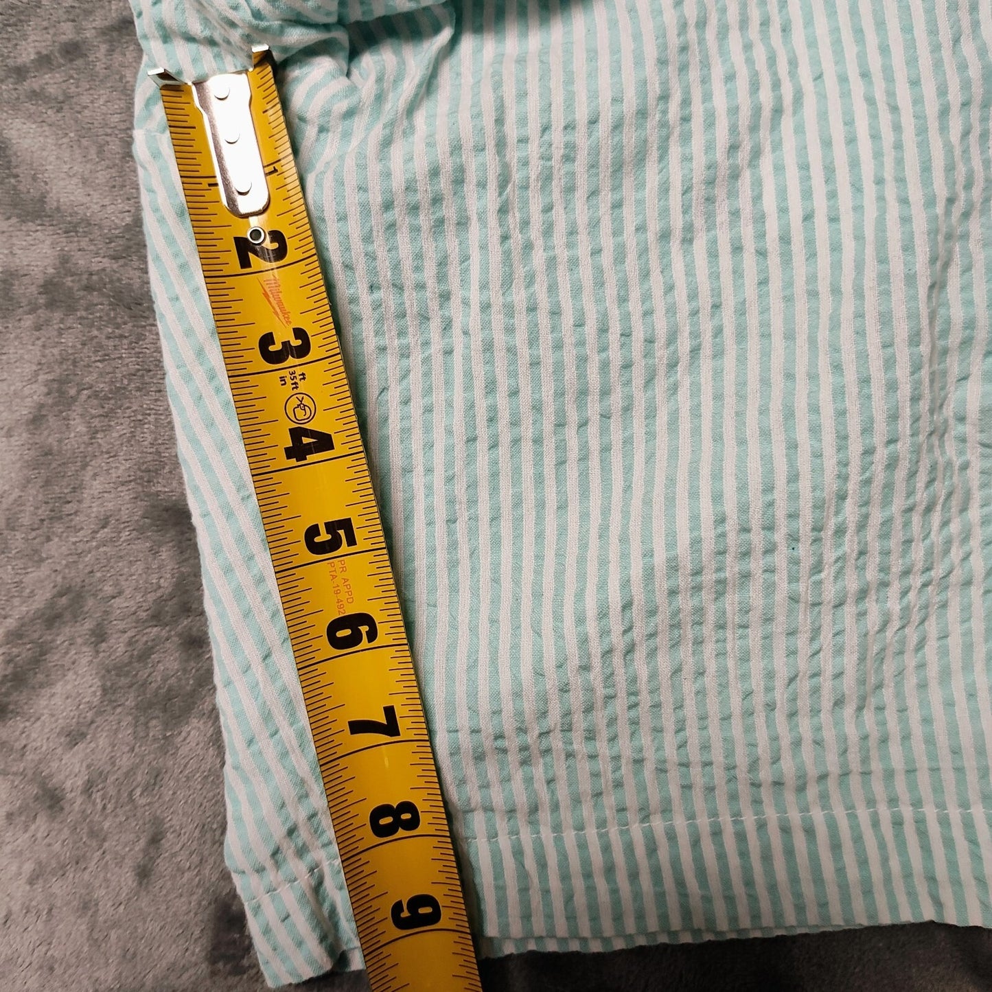 Hudson & Barrow Fair Aqua HB-7037133 Seersucker Shorts 9" Inseam (Size 30)