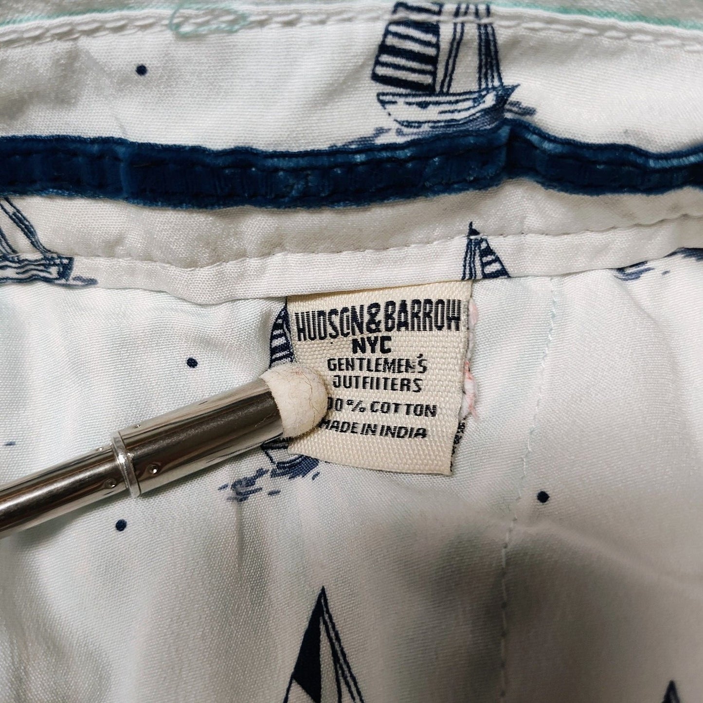 Hudson & Barrow Fair Aqua HB-7037133 Seersucker Shorts 9" Inseam (Size 30)