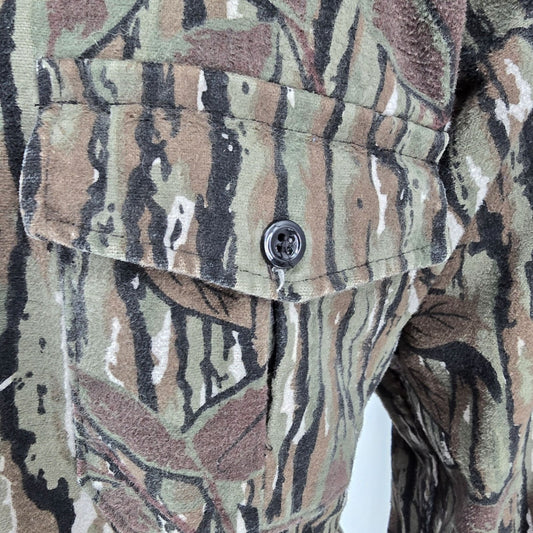 Vintage 1990s Cabela's Realtree Camouflage Made in USA Flannel Shirt Jacket L/XL