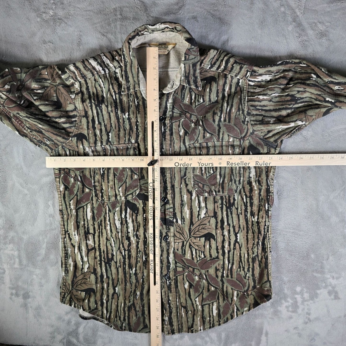 Vintage 1990s Cabela's Realtree Camouflage Made in USA Flannel Shirt Jacket L/XL
