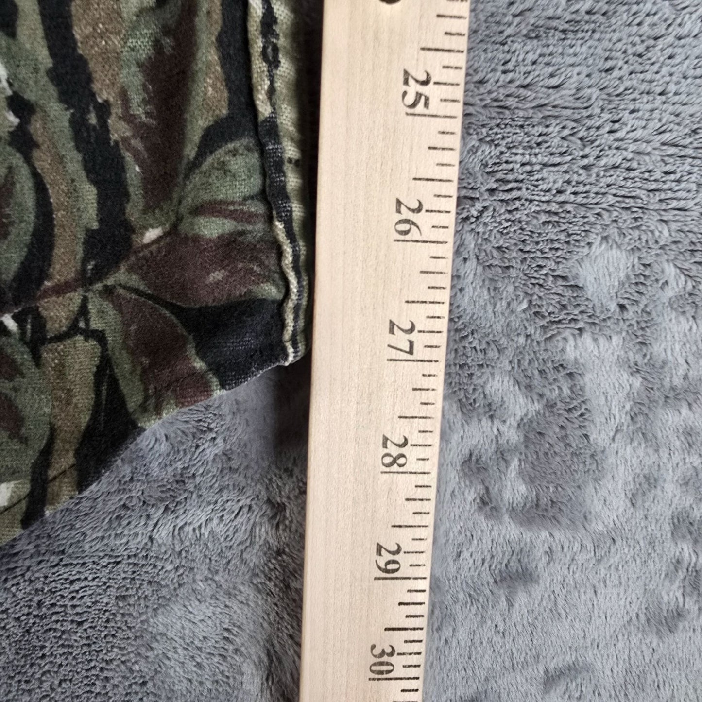 Vintage 1990s Cabela's Realtree Camouflage Made in USA Flannel Shirt Jacket L/XL
