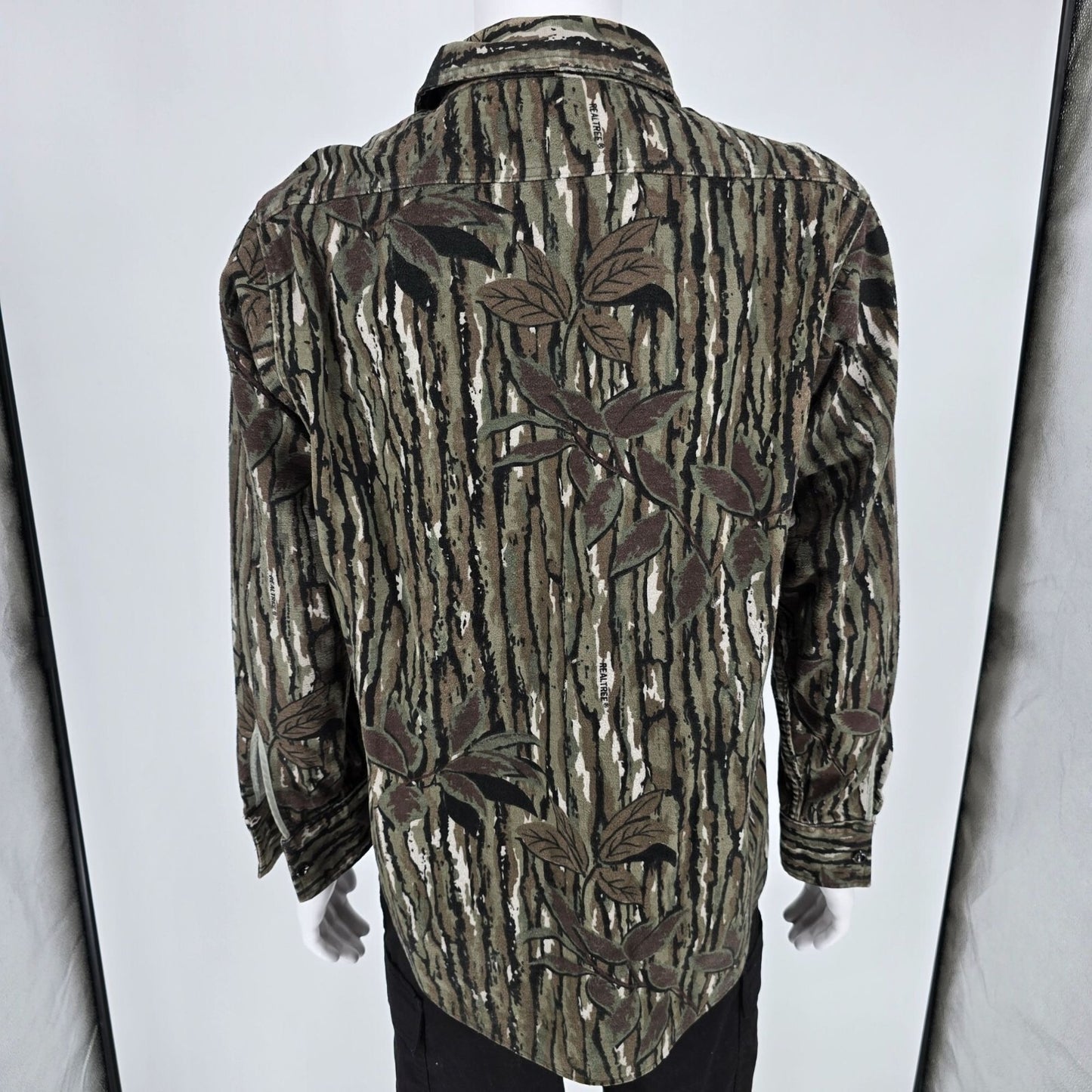 Vintage 1990s Cabela's Realtree Camouflage Made in USA Flannel Shirt Jacket L/XL