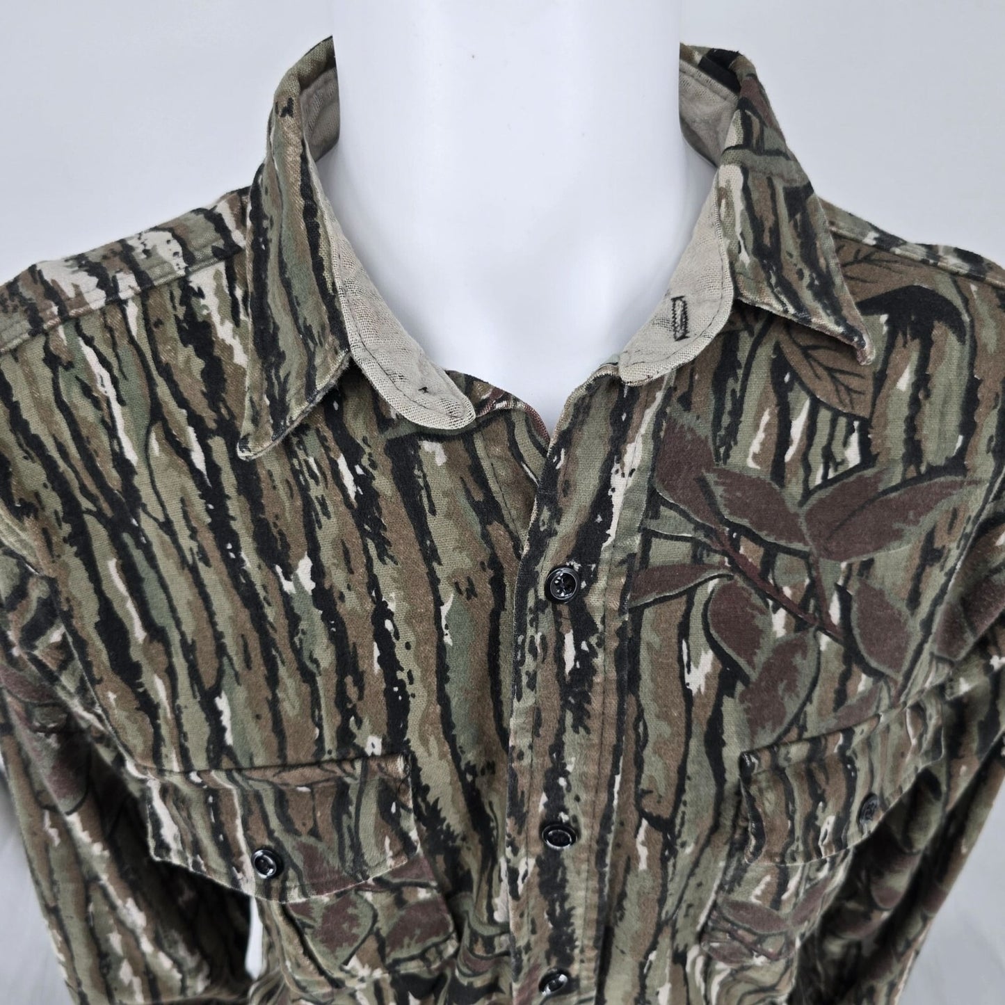 Vintage 1990s Cabela's Realtree Camouflage Made in USA Flannel Shirt Jacket L/XL