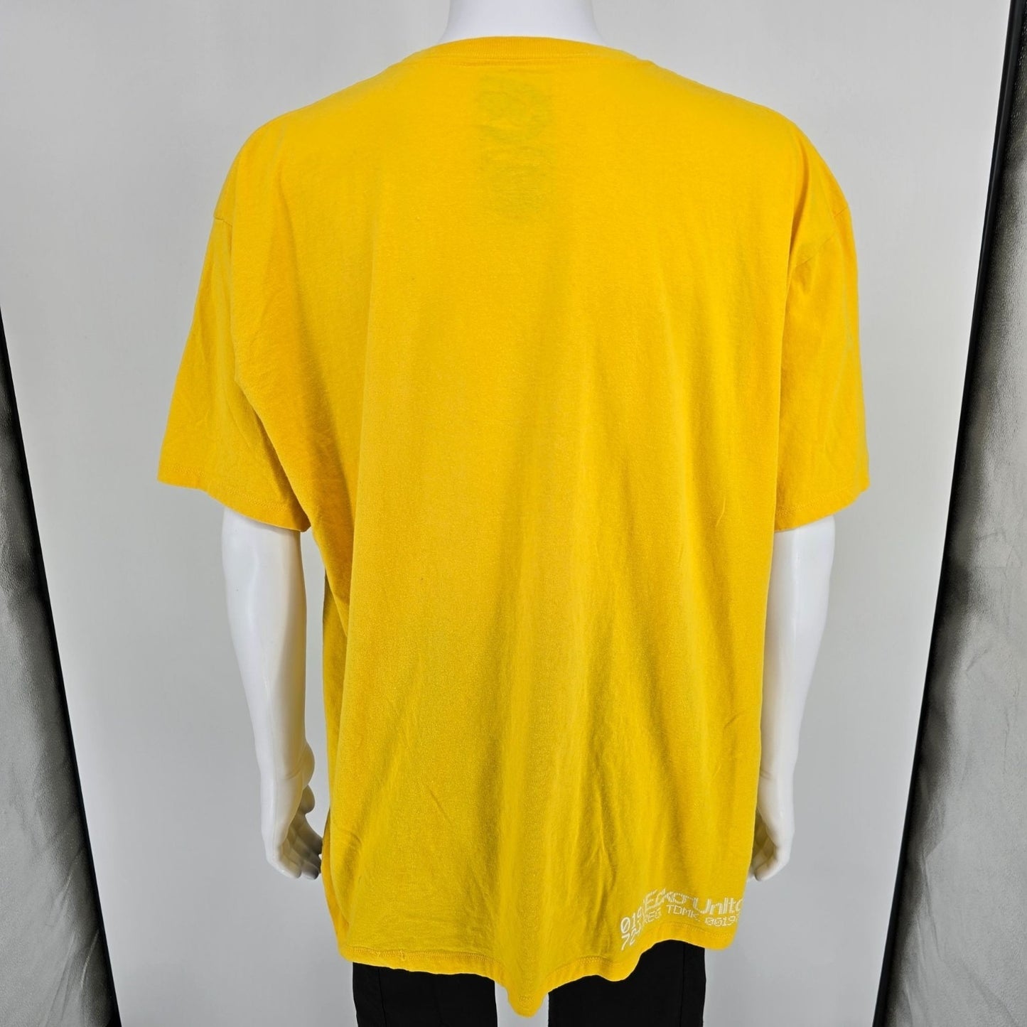 2000s Ecko Unltd Streetwear Pixel Rhino Logo Yellow Classic T-Shirt (2XL)