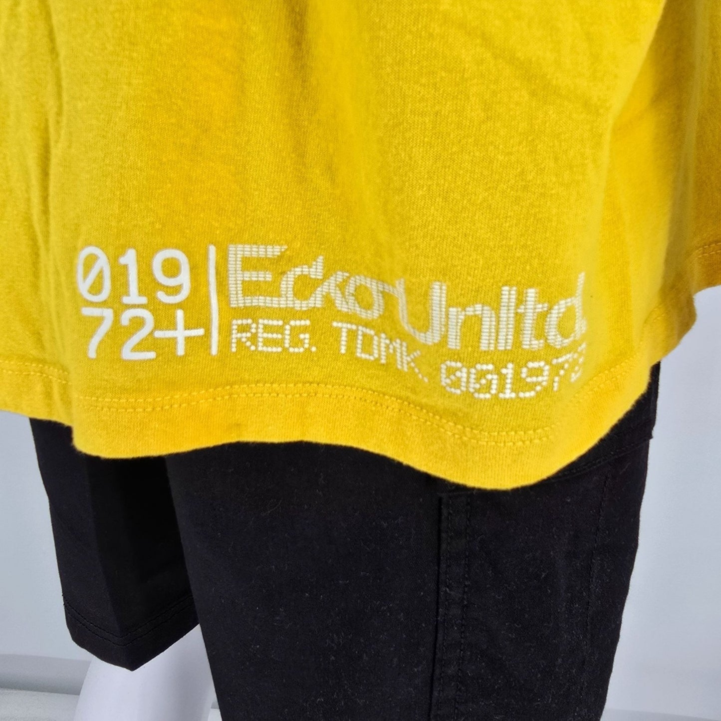 2000s Ecko Unltd Streetwear Pixel Rhino Logo Yellow Classic T-Shirt (2XL)