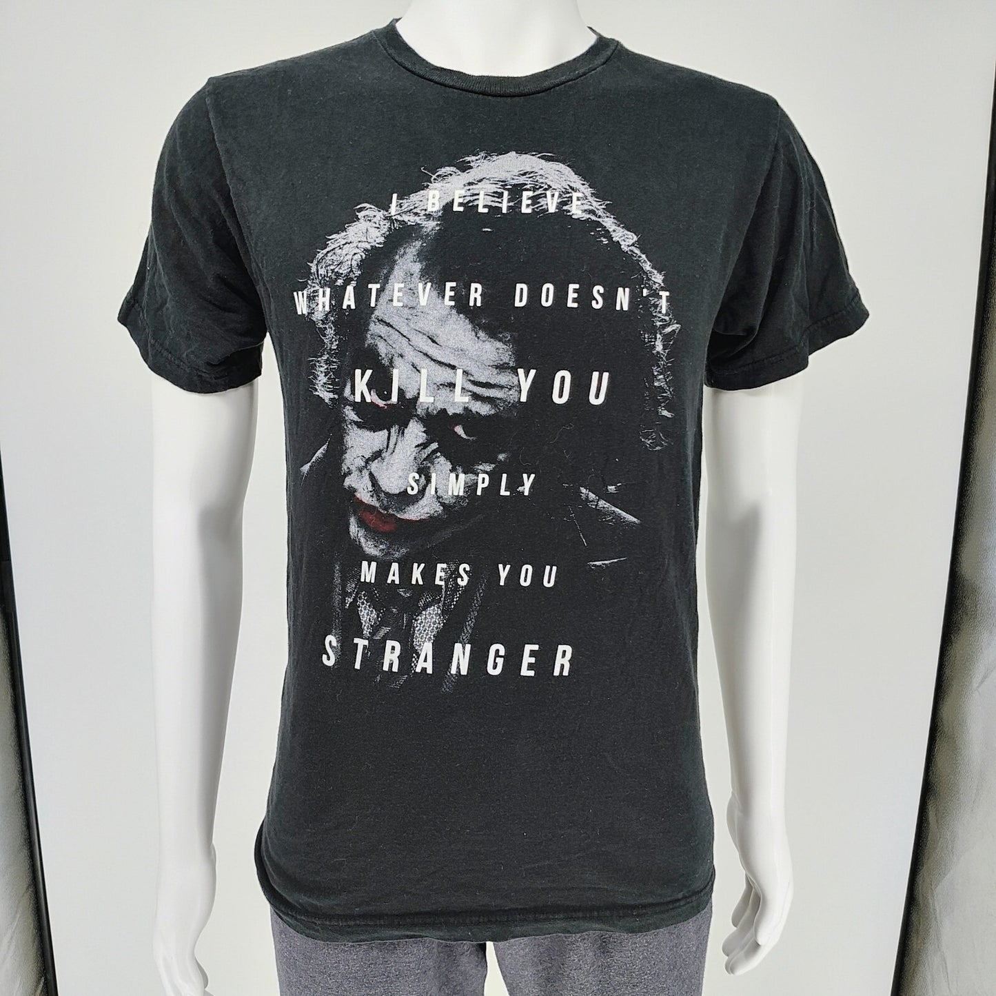 Batman The Dark Knight Heath Ledger "I Believe..." Black Graphic T-Shirt (M)