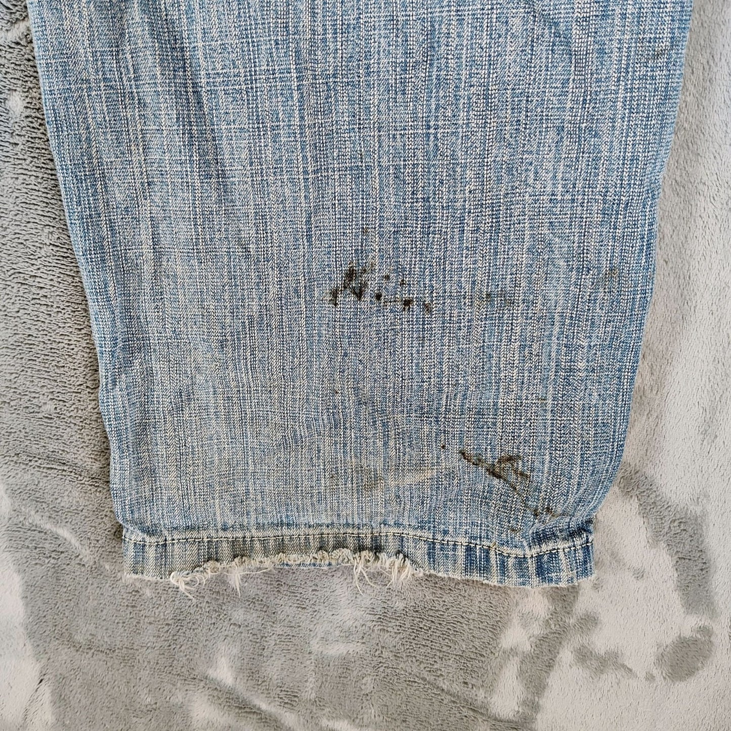 Y2K Southpole Men's Gold Tab Relaxed Fit Distressed Denim Jeans (Size 34x30)