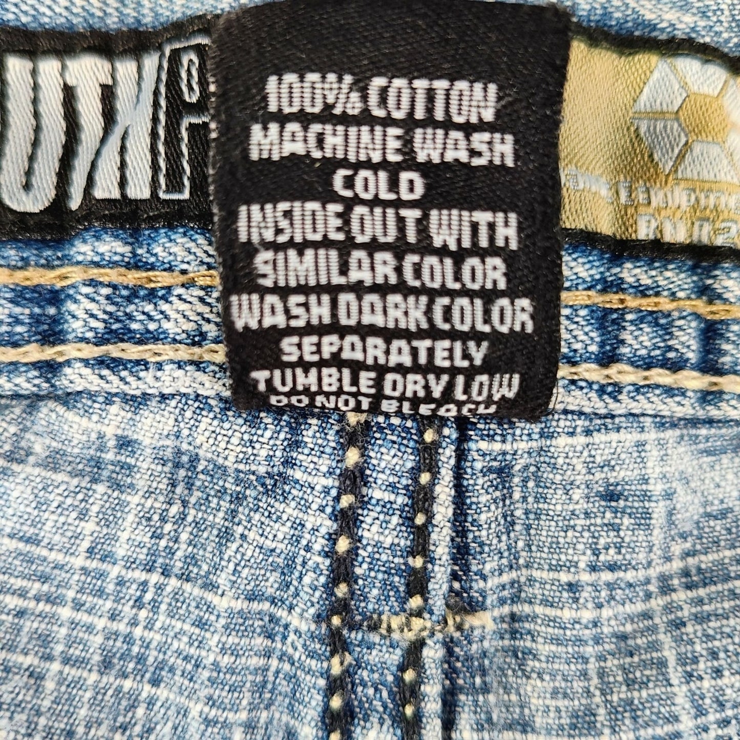 Y2K Southpole Men's Gold Tab Relaxed Fit Distressed Denim Jeans (Size 34x30)