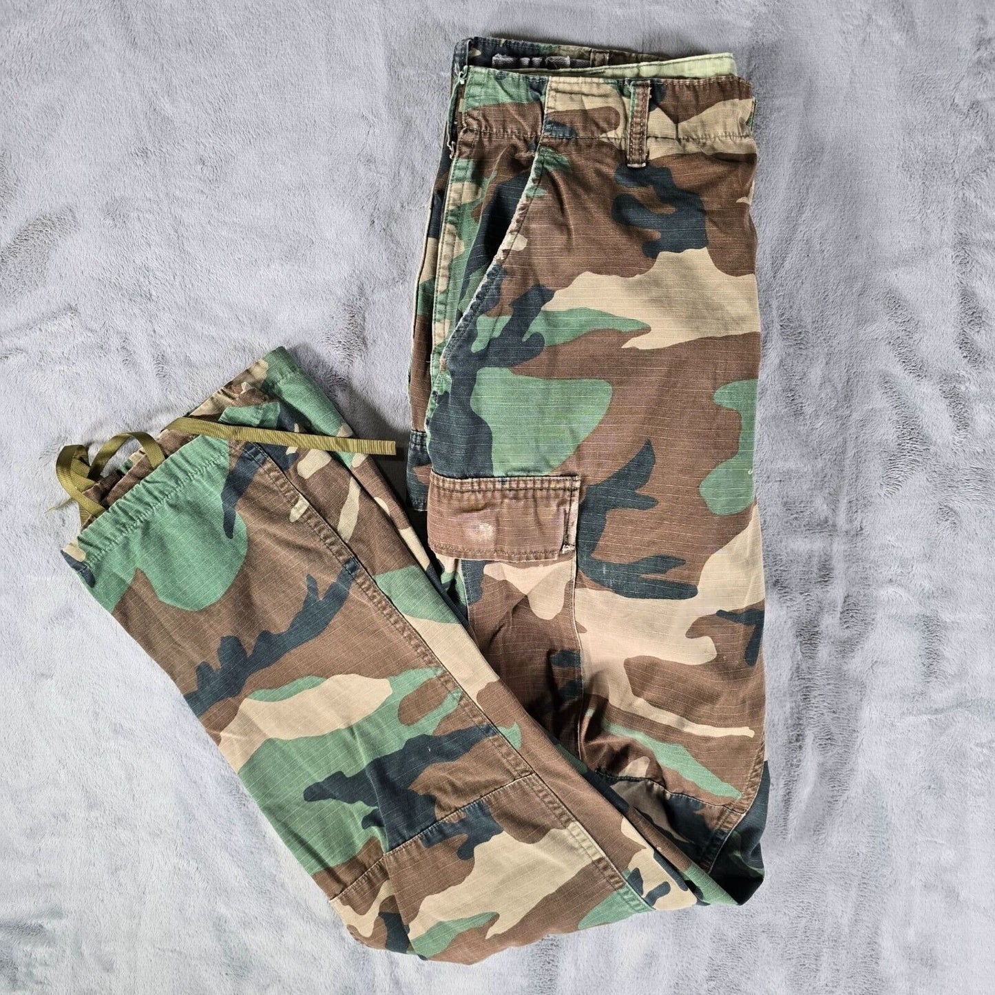 Vintage 1980s U.S. Military Hot Weather Woodland Camouflage Trousers (30x31)