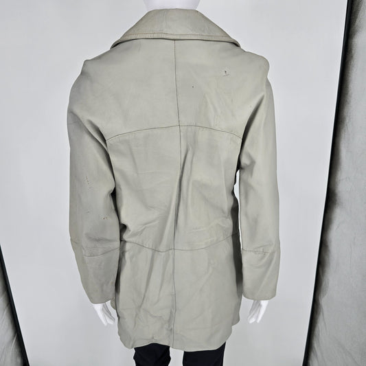 Distressed Vintage 1970s Women's Light Gray Double Breasted Belted Car Coat (S)