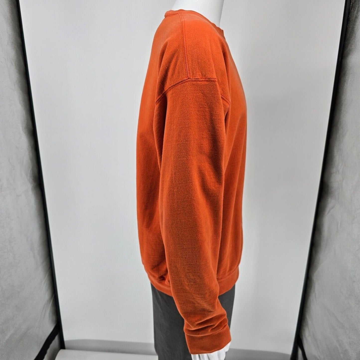 Vintage Y2K Walt Disney World Orange Mickey Mouse Embroidered Sweatshirt (L)