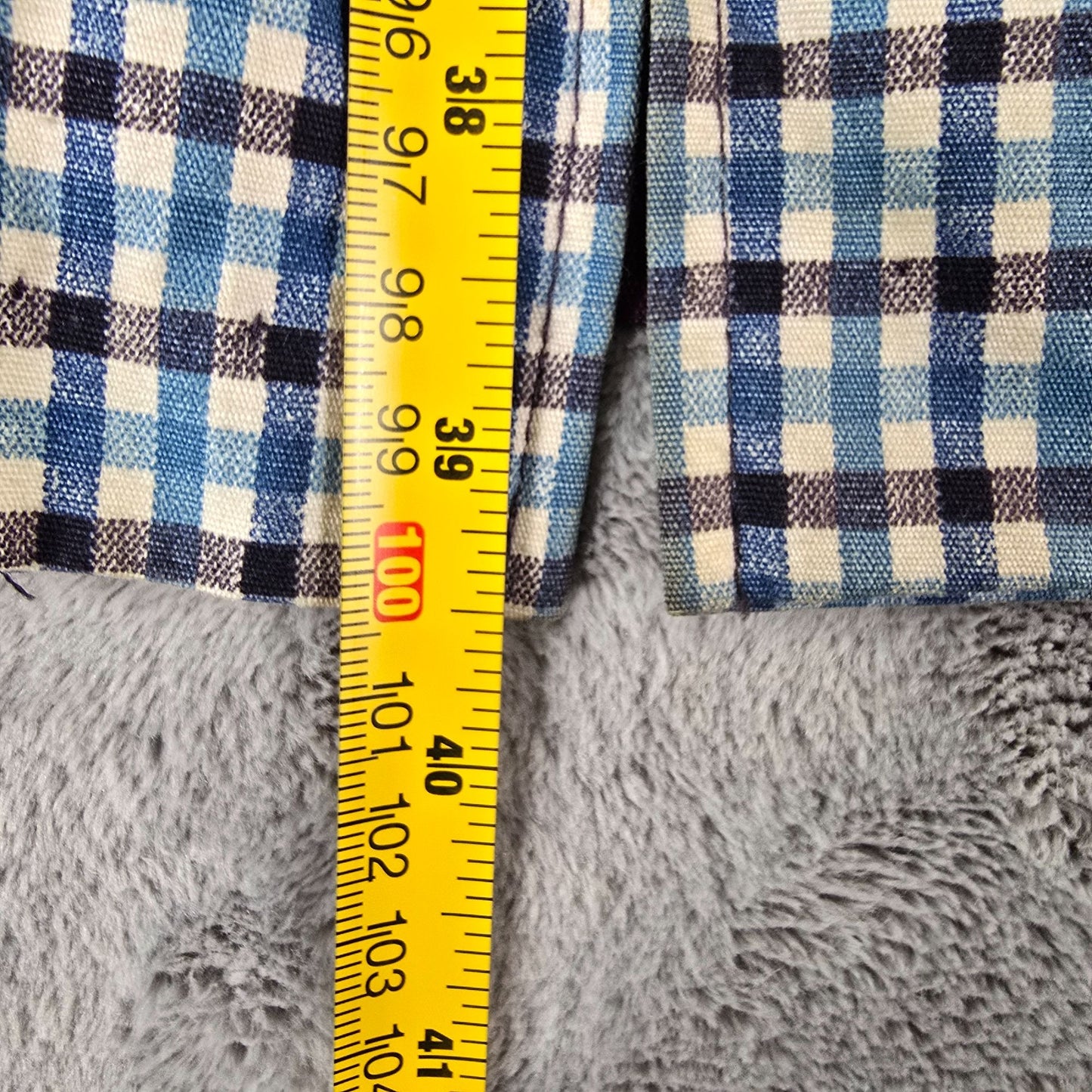 Vintage 1960s Unbranded Women's Single-breasted Blue Check Plaid Car Coat (M/L)