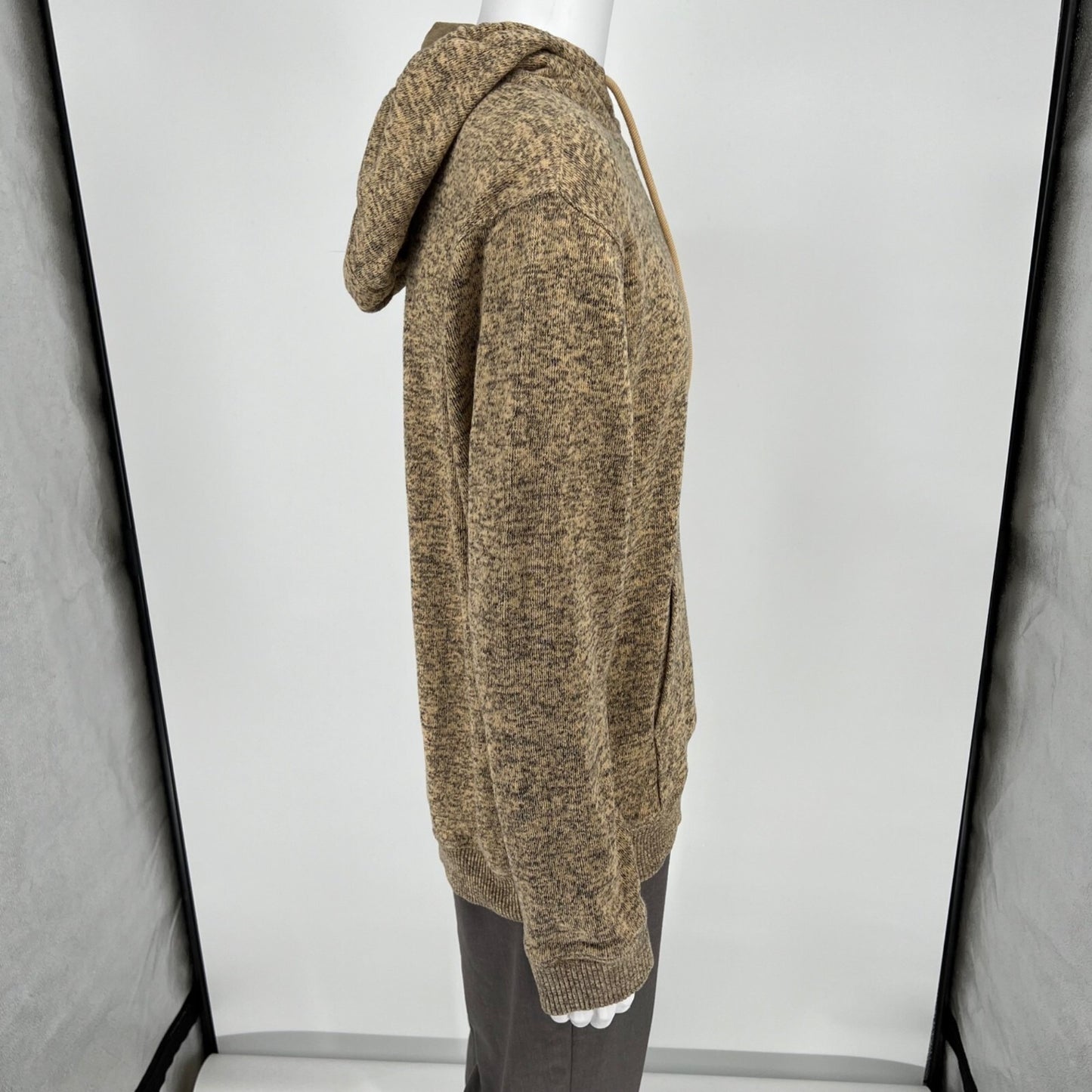 VANS Men's Flurry Half Zip Taupe Pullover Hoodie Fleece Sweater (Medium)