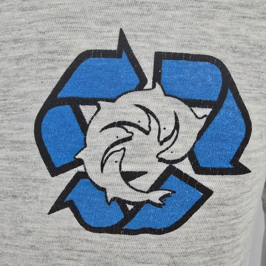 Vintage 1990s Hanes Beefy-T Dolphin Recycle Surf Graphic Made in USA T-Shirt (L)