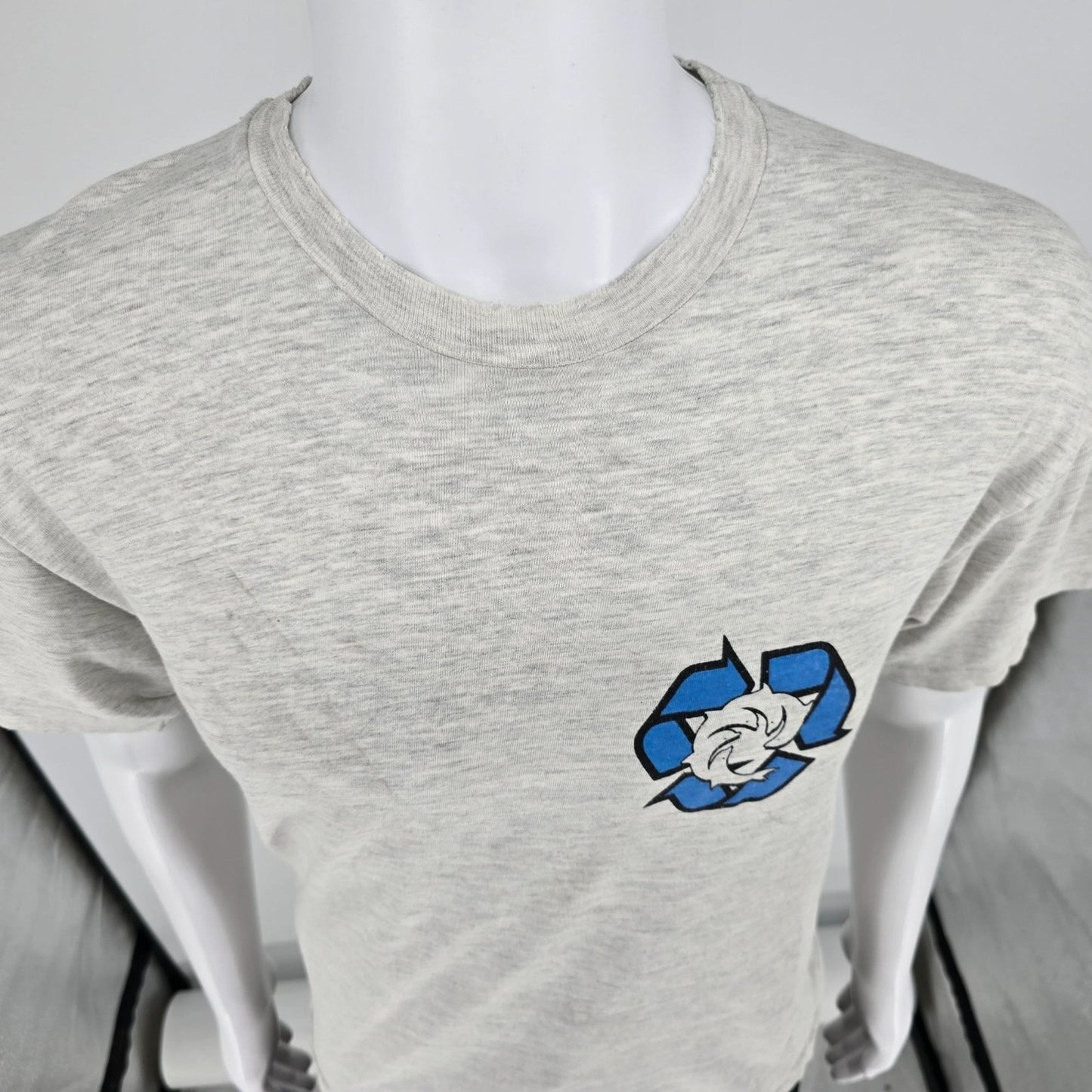 Vintage 1990s Hanes Beefy-T Dolphin Recycle Surf Graphic Made in USA T-Shirt (L)