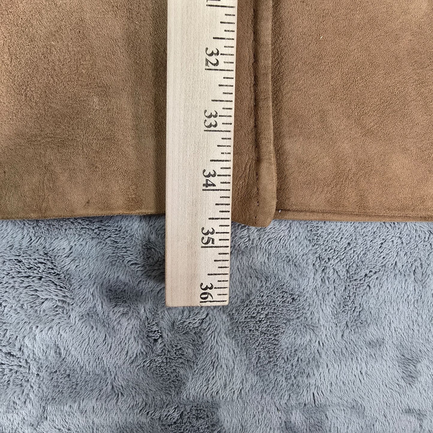 Vintage 1960s Unbranded Women's ILGWU Union Made Camel Suede Mod Car Coat (S/M)