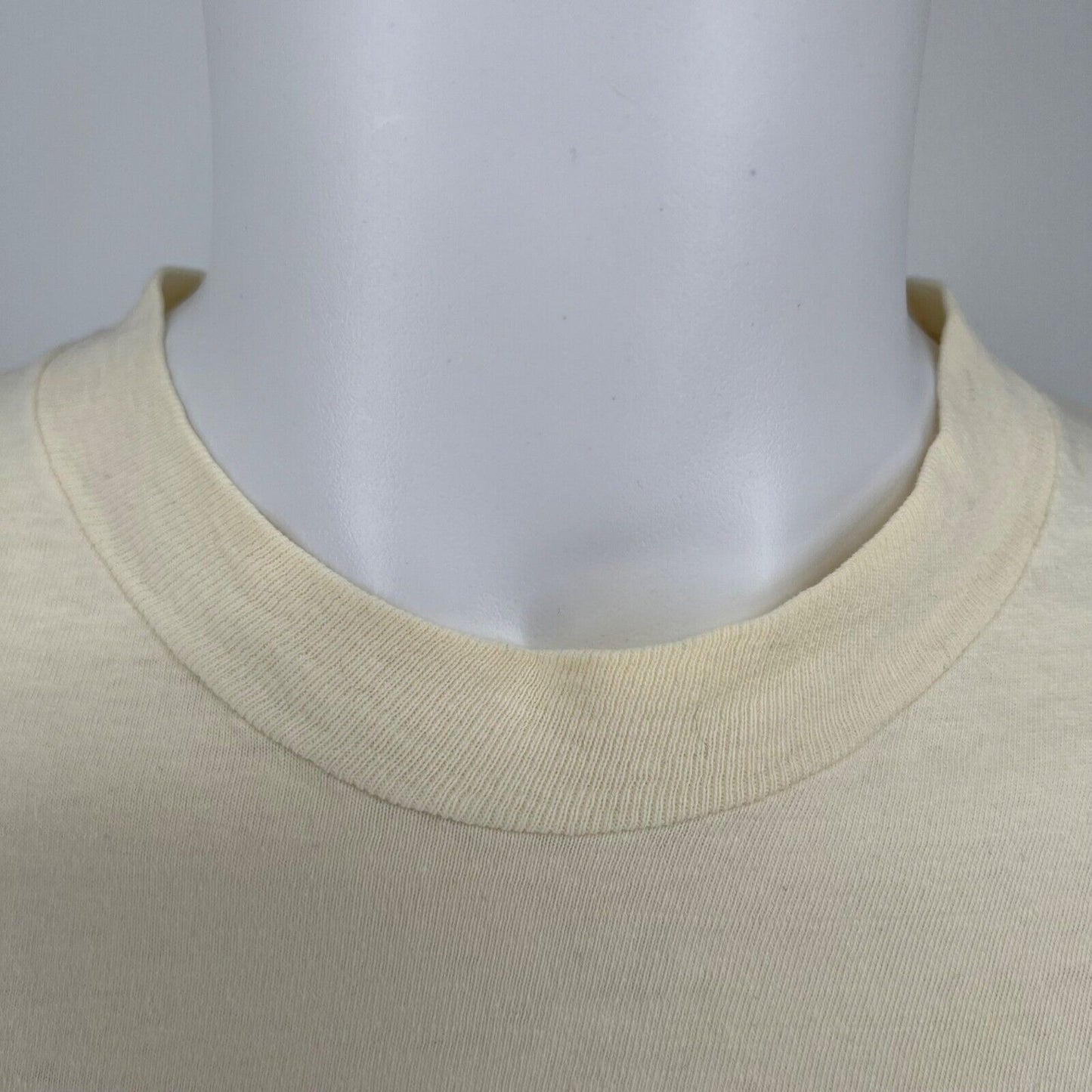 Vintage 1980s Buzzard's Bluff Wolverton Mountain Arkansas Pocket T-Shirt (M)