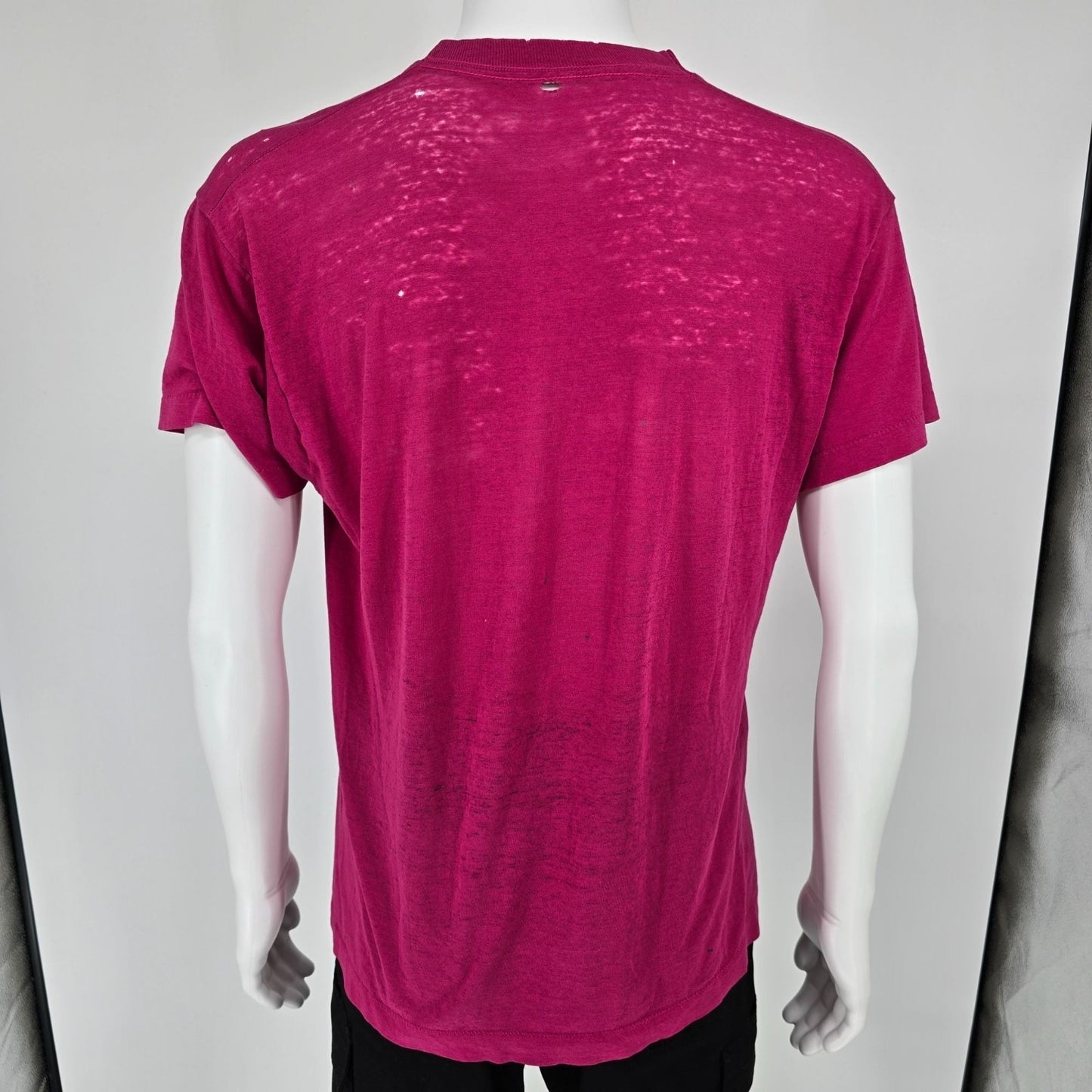 Thrashed Vintage 1980s Verdugo Hills Family YMCA Soft & Thin Magenta T-Shirt (L)