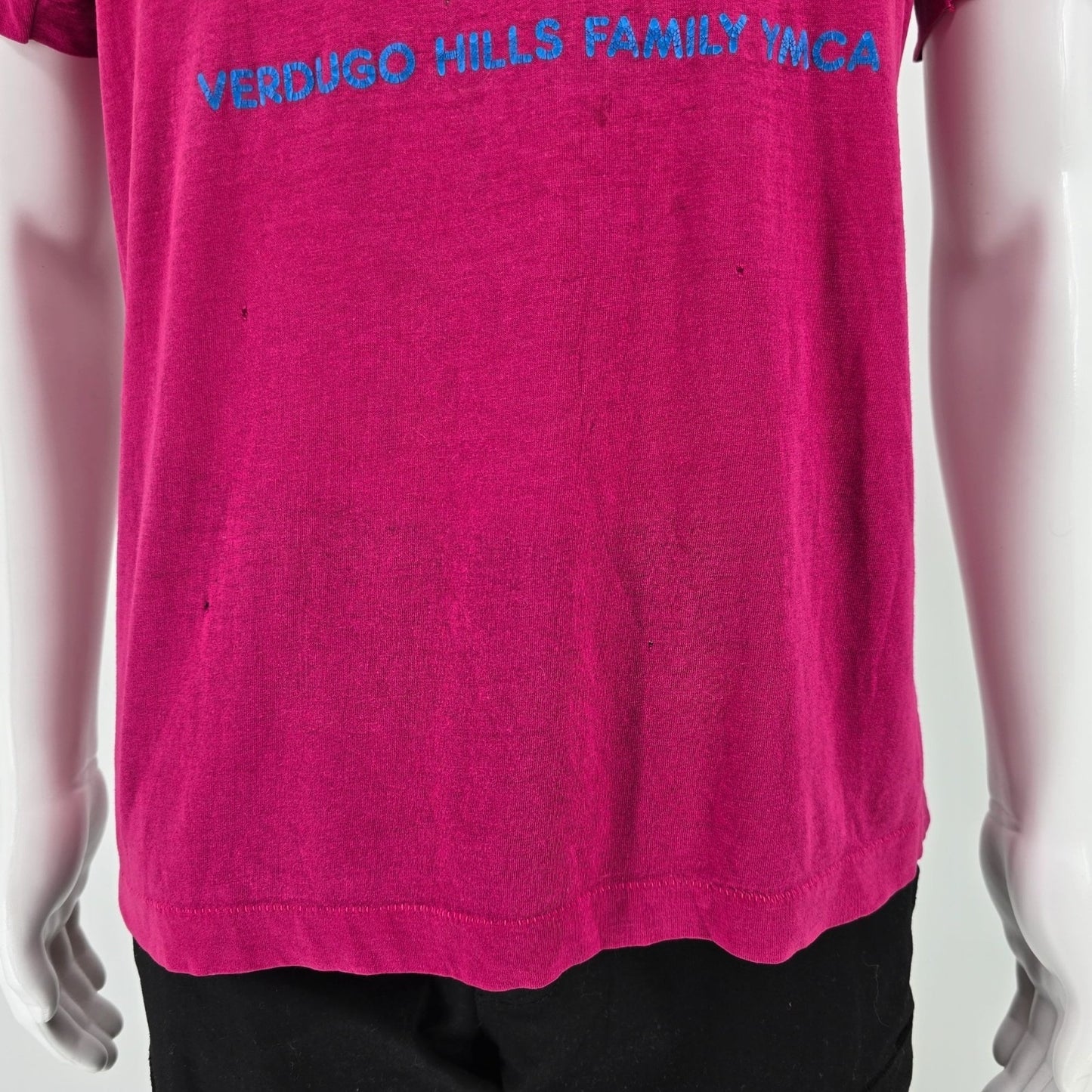Thrashed Vintage 1980s Verdugo Hills Family YMCA Soft & Thin Magenta T-Shirt (L)
