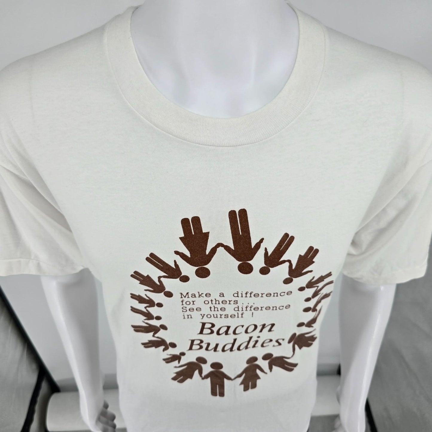 Vintage 1990s Robert Bacon High School Saint Bernard OH Bacon Buddies T-Shirt-XL