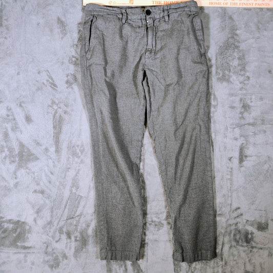 Label of Graded Goods L.O.G.G. H&M Men's Grey Chino Pants (29x27)