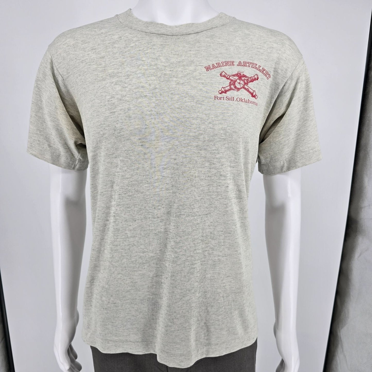 Distressed Vintage 1990s Marine Artillery Fort Sill, Oklahoma T-Shirt (M/L)