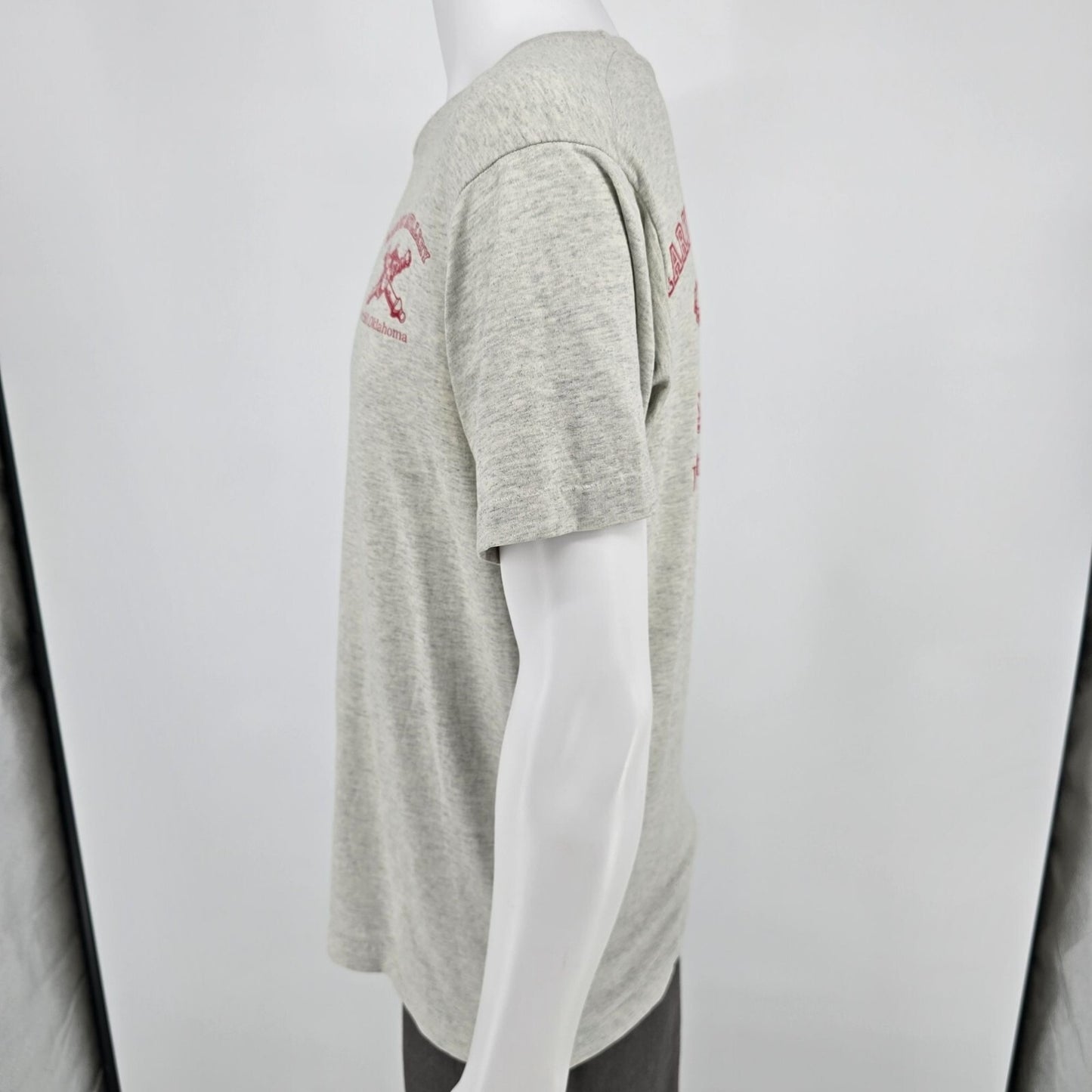 Distressed Vintage 1990s Marine Artillery Fort Sill, Oklahoma T-Shirt (M/L)