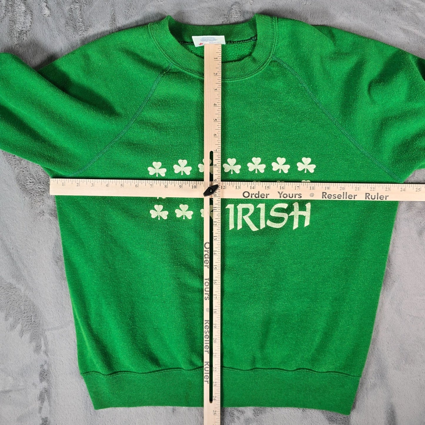 Vintage 1980s Soffe Sweats Made in USA Green Irish Shamrock Sweatshirt (XL)