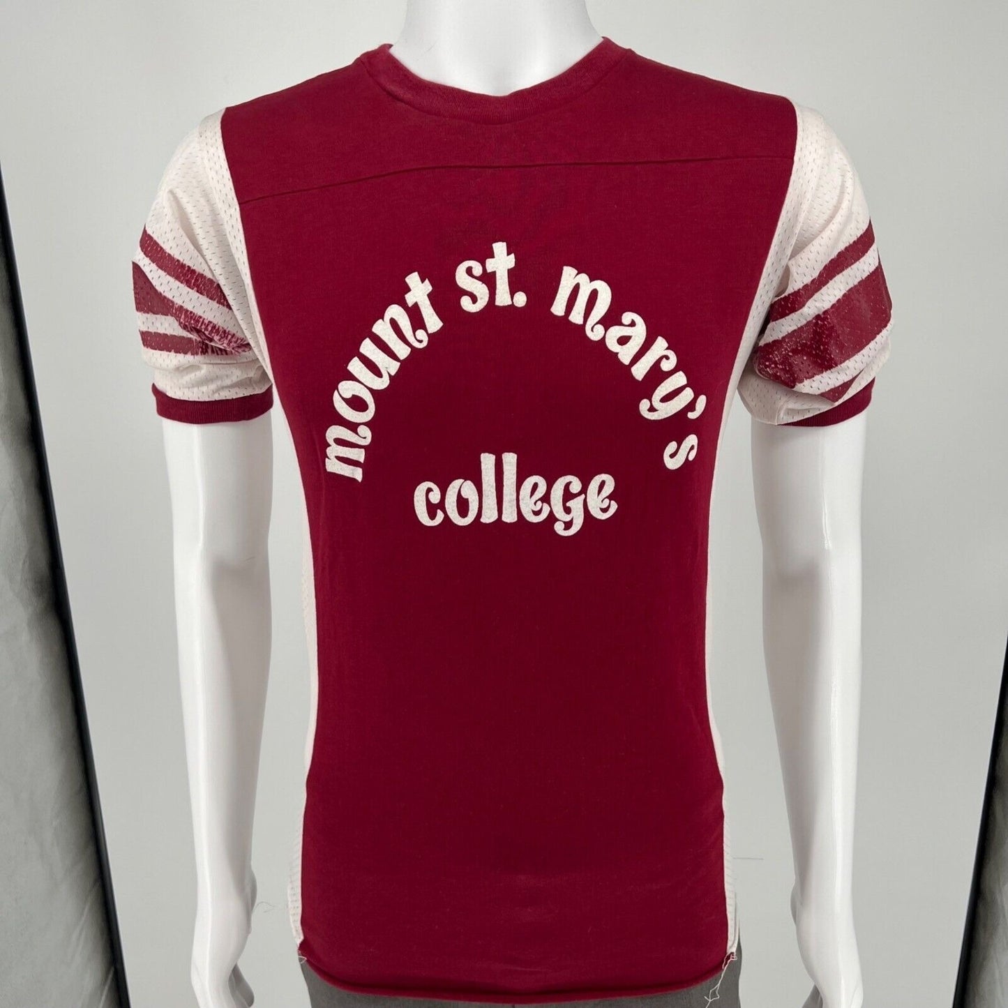 Vintage 1980s Red Mount St. Mary's College Football Jersey Mesh T-Shirt (Small)