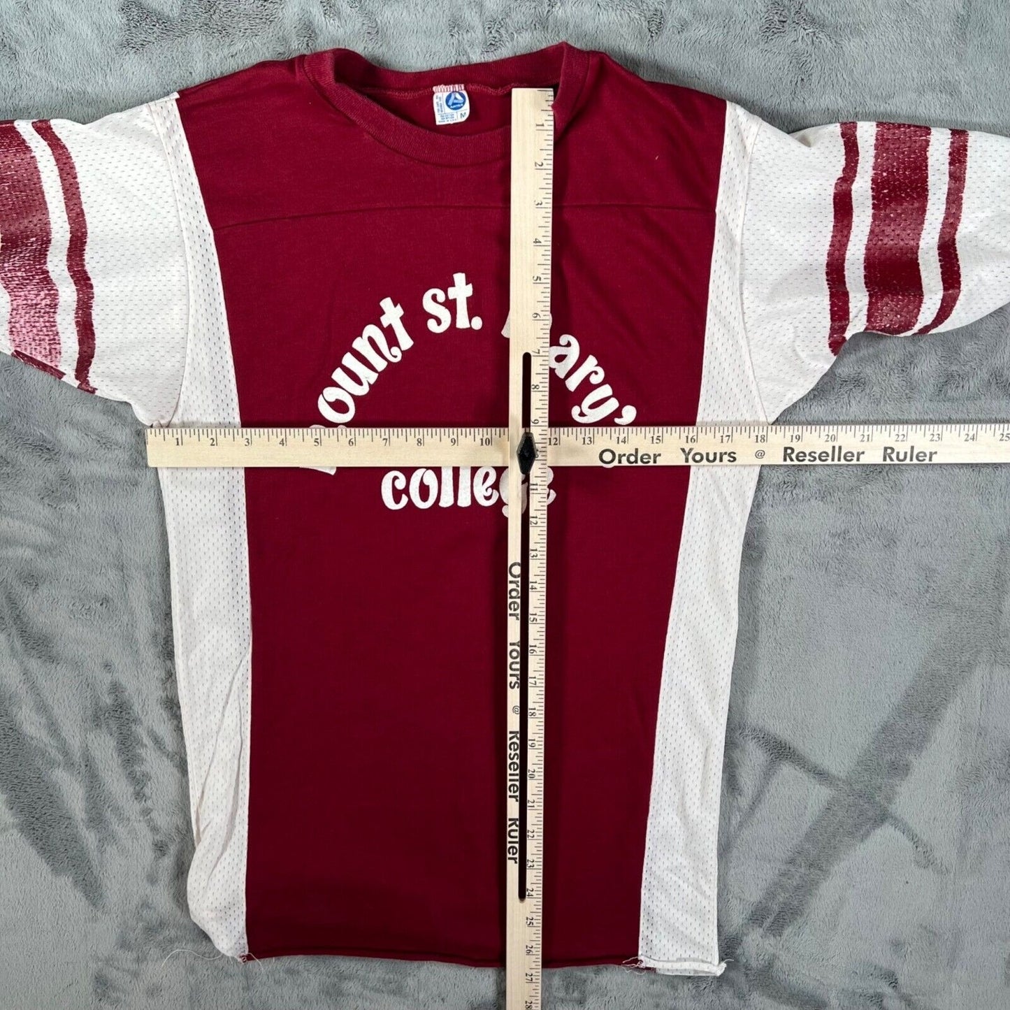 Vintage 1980s Red Mount St. Mary's College Football Jersey Mesh T-Shirt (Small)