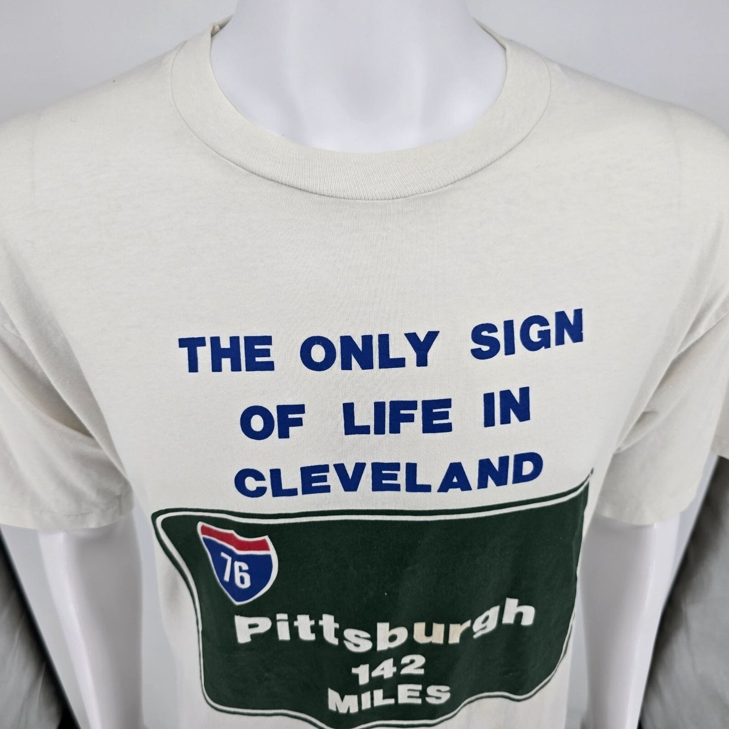 Vintage Early 1990s Jerzees "The Only Sign of Life In Cleveland" T-Shirt (XL)