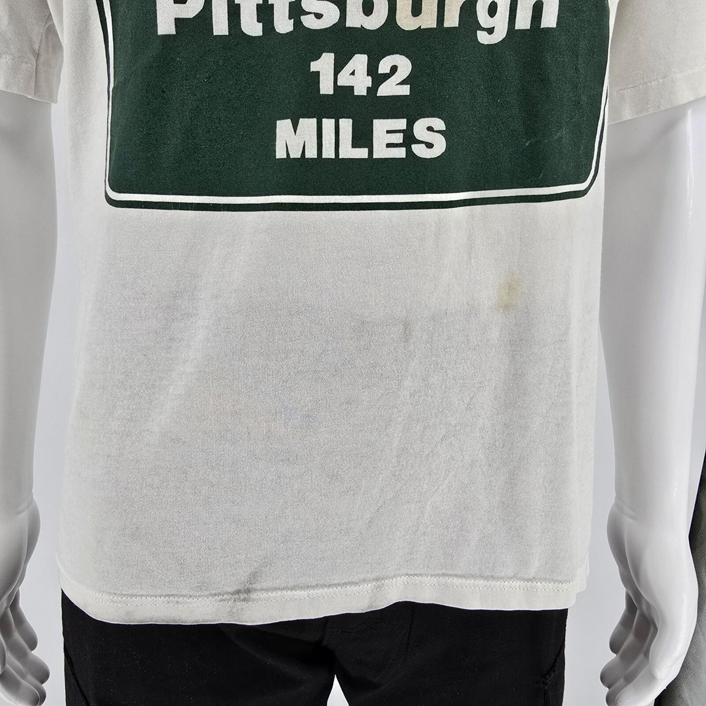 Vintage Early 1990s Jerzees "The Only Sign of Life In Cleveland" T-Shirt (XL)