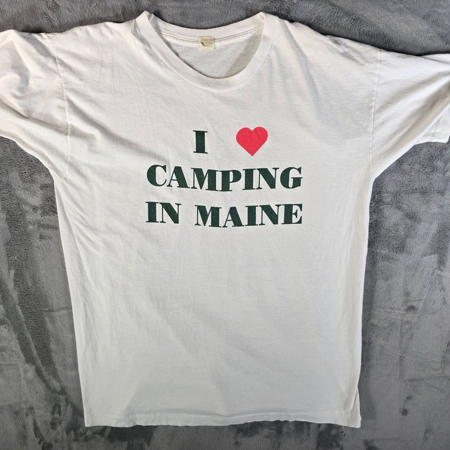 Vintage 1980s Screen Stars "I Love Camping in Maine" White T-Shirt (L/XL)